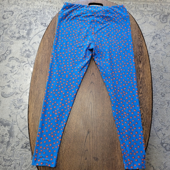 LulaRoe Blue and Red Polka Dot Hi-Rise Legging Size Women's Tall and Curvy 12-22 - Picture 3 of 10